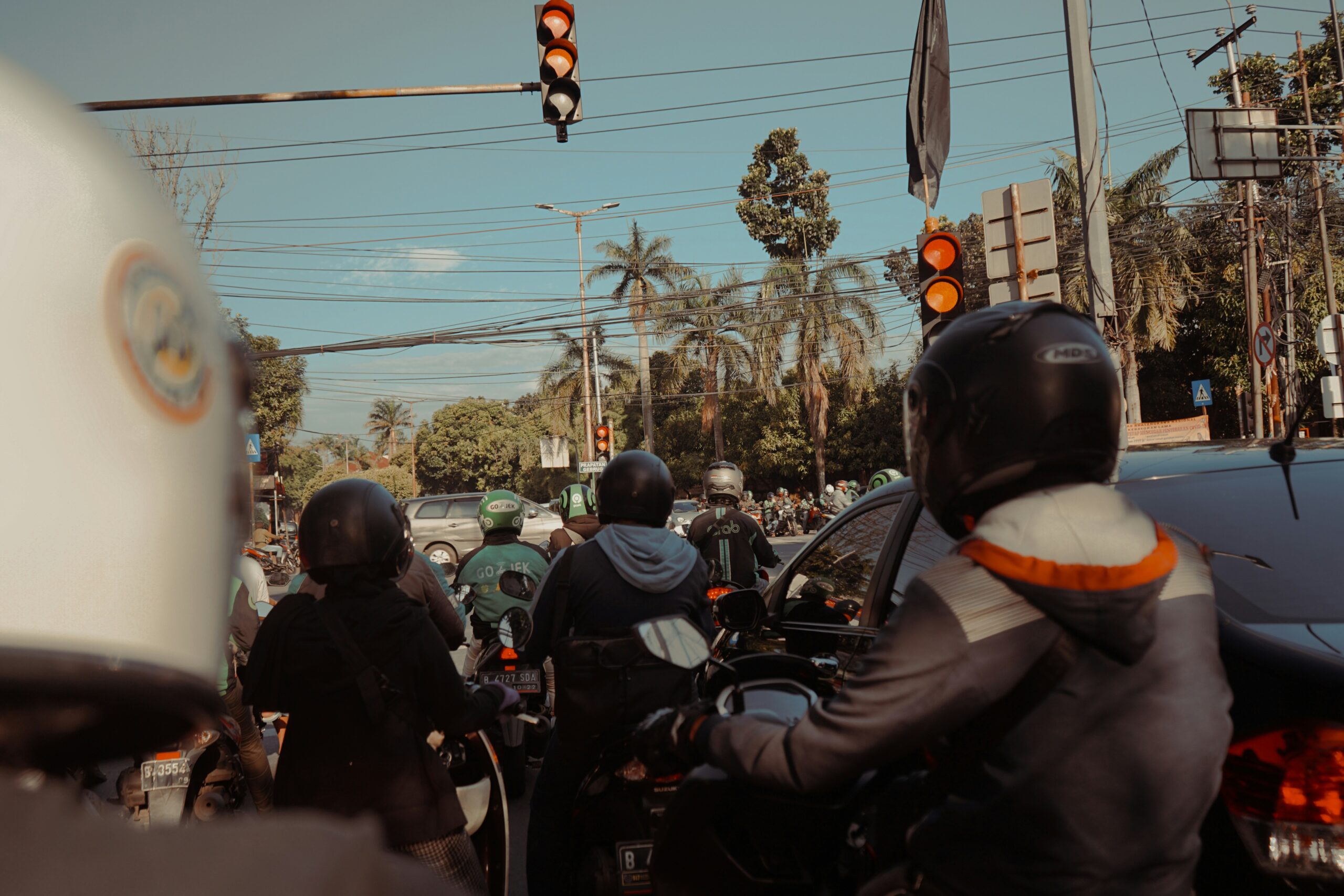 Rider wearing HAIRMETT liner
